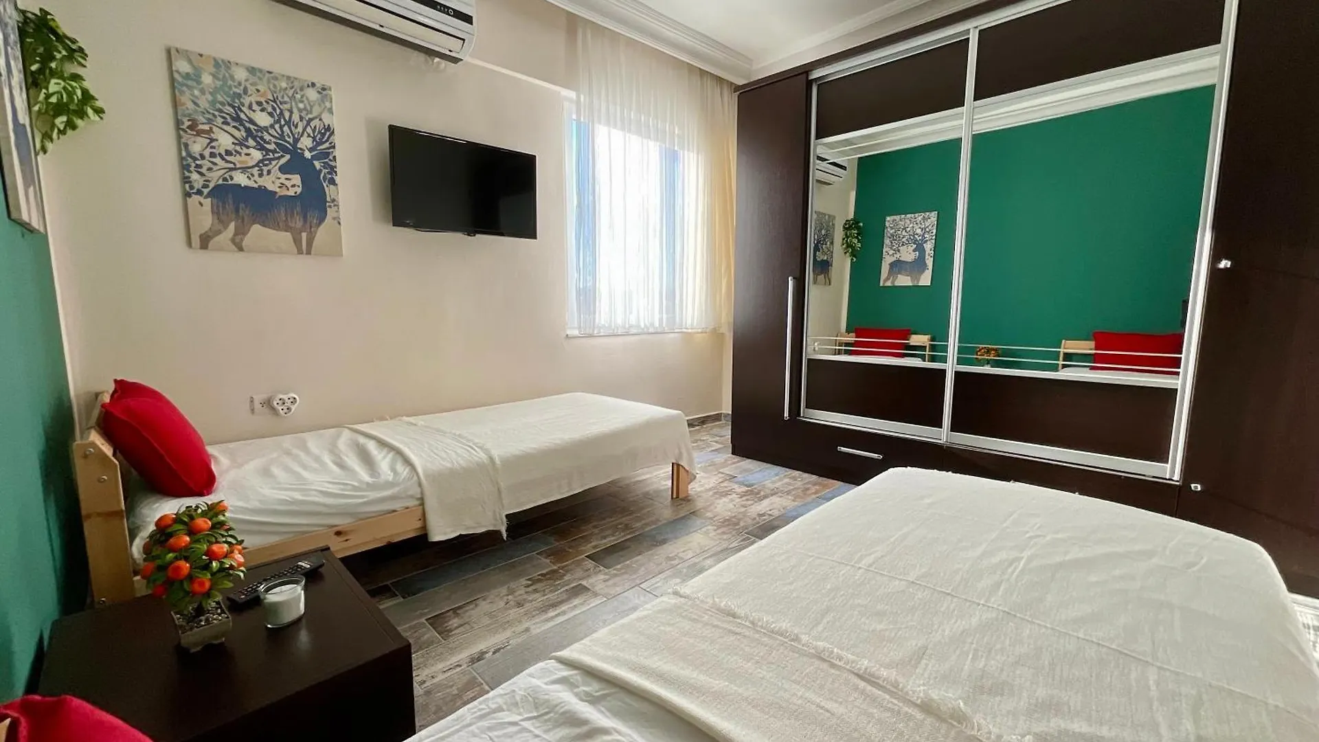Pine & Ocean Breeze Lara Beach Antalya Altinkum