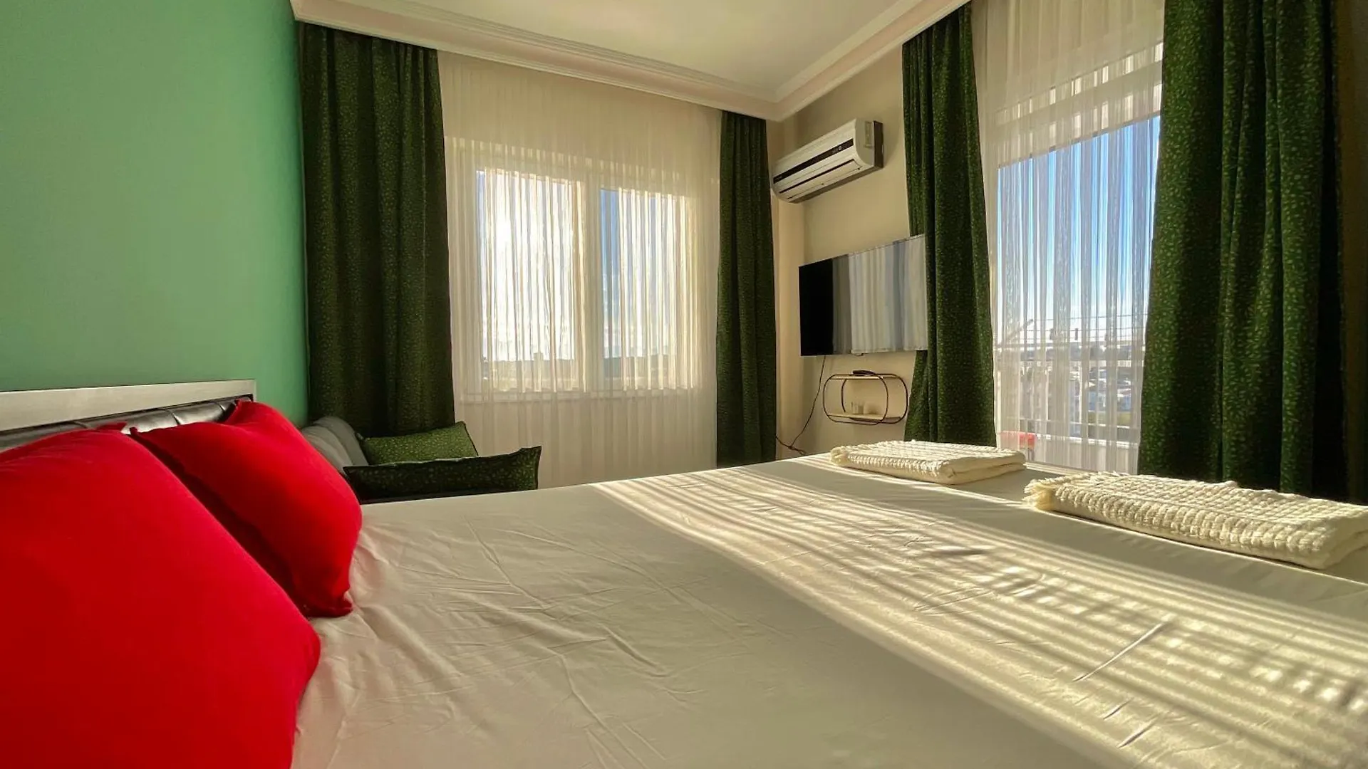 Apartment Pine & Ocean Breeze Lara Beach Antalya Altinkum  Turkey