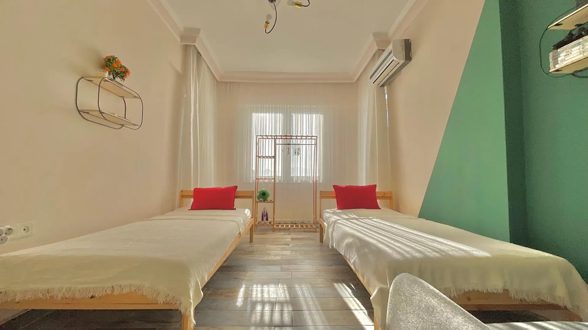Apartment Pine & Ocean Breeze Lara Beach Antalya Altinkum